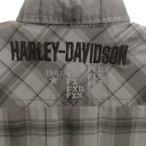 Harley Davidson Plaid Short Sleeve Snap Front Shirt - Size Medium